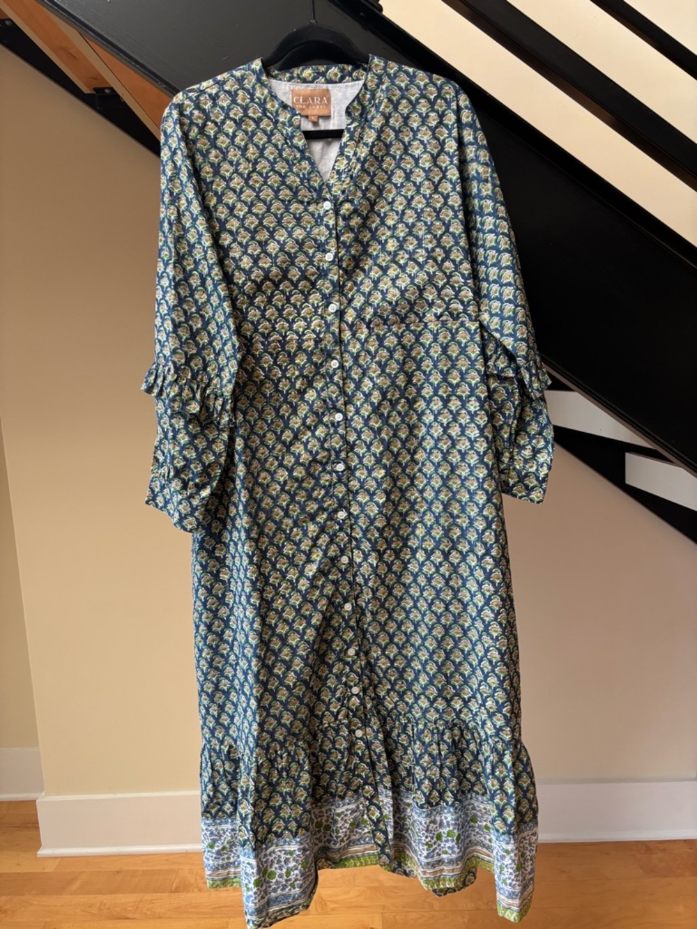 CLARA The Label Women’s Blue/Green/Tan Print Dress, With a bit of Sparkle. SizeL